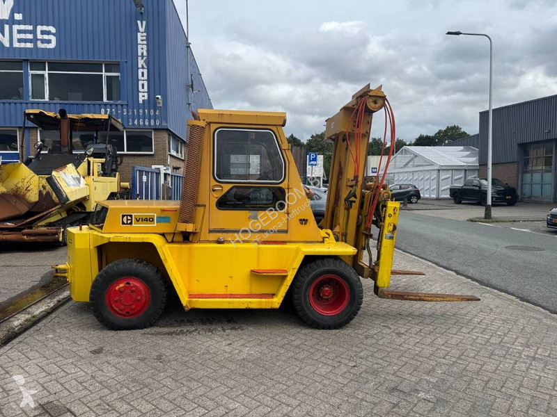 Carretilla elevadora Caterpillar V 140