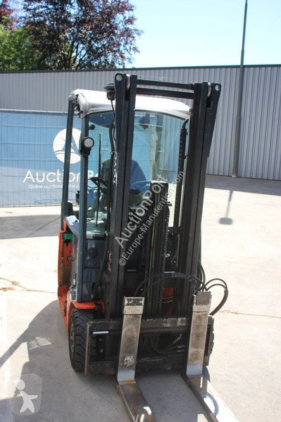 Heftruck Toyota 8FBEK16T