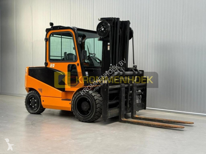 رافعة شوكية Hangcha CPD80J 8000 kg electric |...