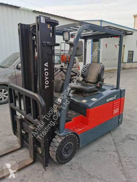 Vysokozdvižný vozík Toyota 2-Ton