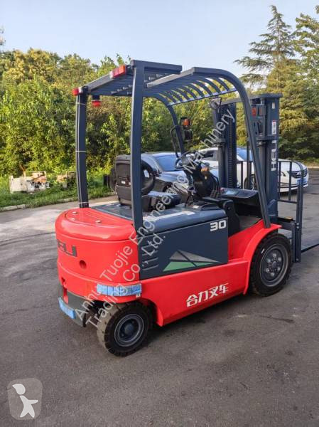 رافعة شوكية Heli 3-Ton