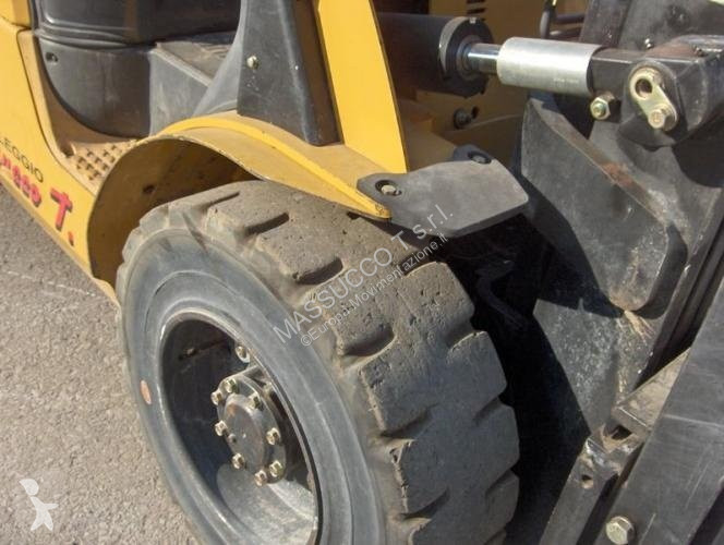 رافعة شوكية Caterpillar