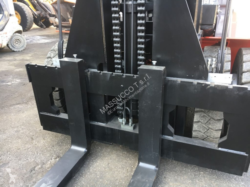 رافعة شوكية Manitou MI100D-ST4 S2