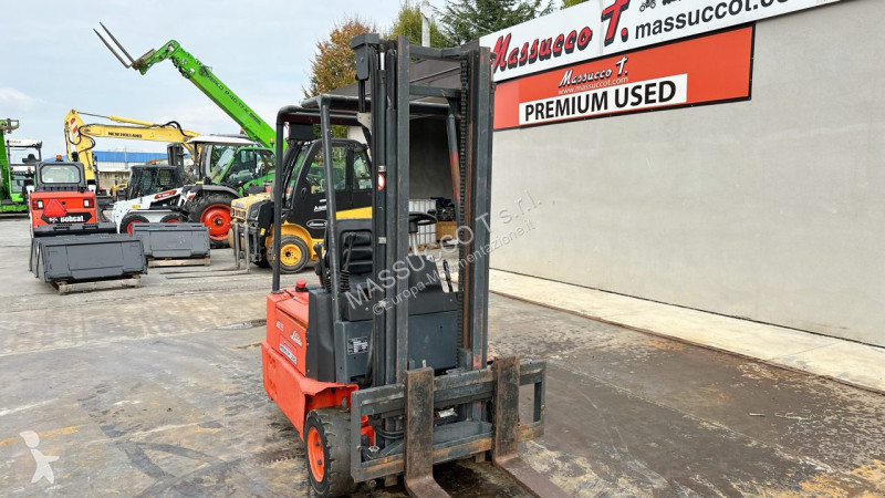 Vysokozdvižný vozík Linde E15Z02
