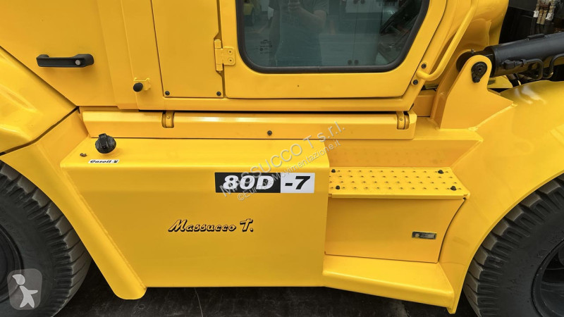 رافعة شوكية Hyundai 80D-7E
