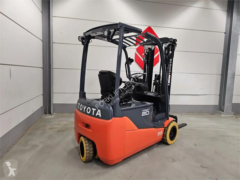 رافعة شوكية Toyota 8FBE20T