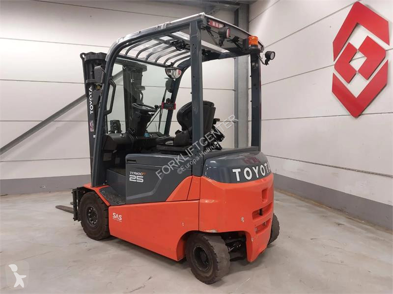 Vysokozdvižný vozík Toyota 8FBMKT25