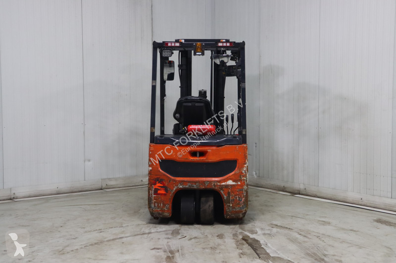 رافعة شوكية Doosan B20T-7