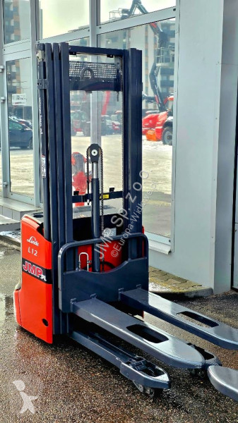 Автопогрузчик Linde L12 i