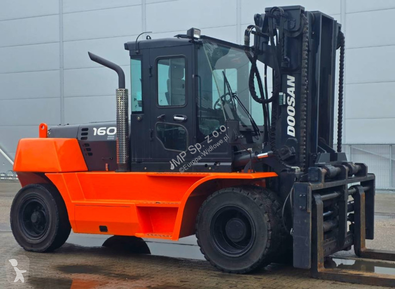 رافعة شوكية Doosan D 160 S-5