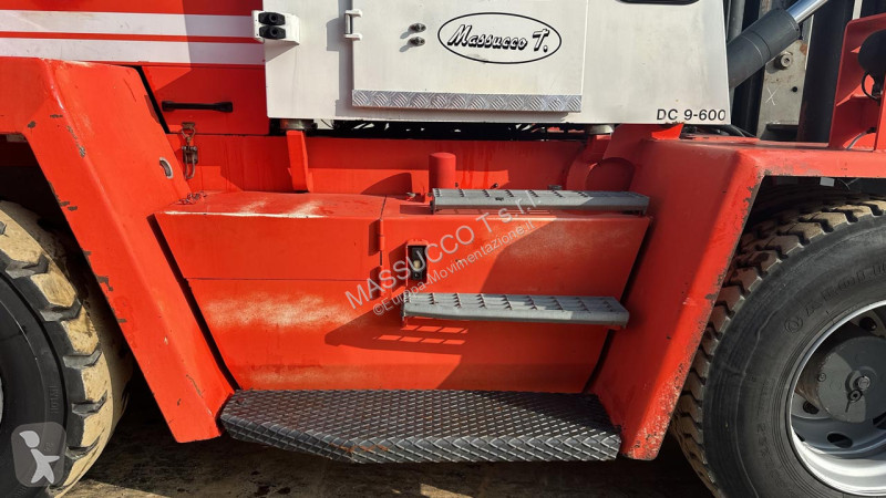 رافعة شوكية Kalmar DC 9-600 XL