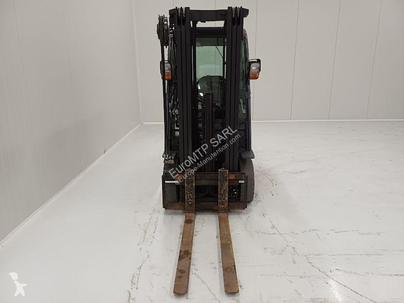 رافعة شوكية Toyota  06-8FG18F