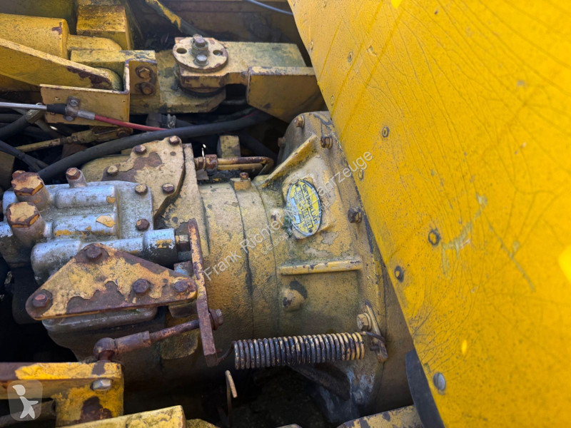 رافعة شوكية Caterpillar DP30