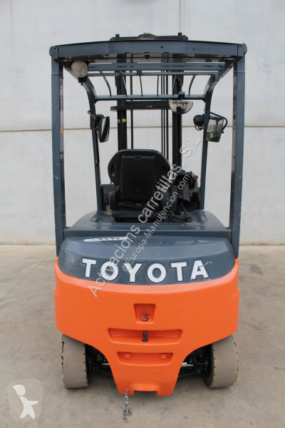 رافعة شوكية Toyota
