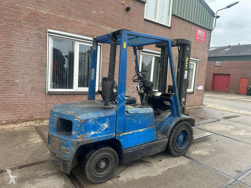 رافعة شوكية Hyster H3.00XM - 3 TON