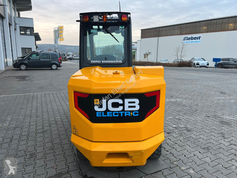 رافعة شوكية JCB TLT 35-22E Teletruck / nur...