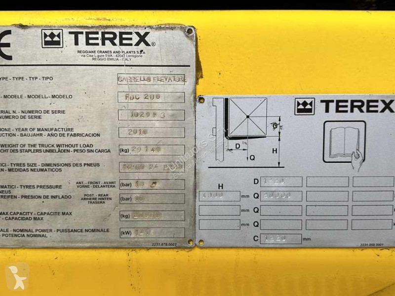 رافعة شوكية Terex FDC200