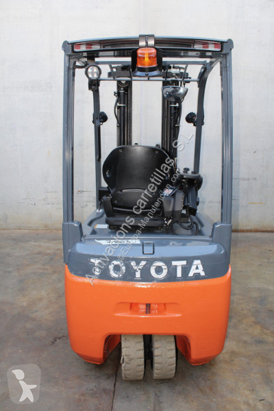 رافعة شوكية Toyota