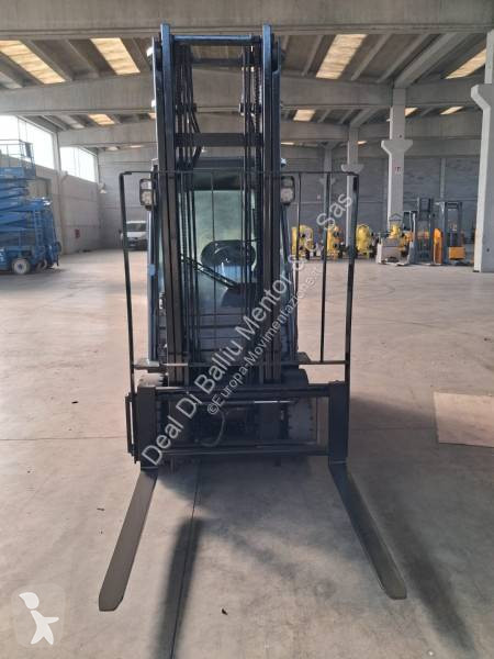 رافعة شوكية Toyota 068FD25F 11173