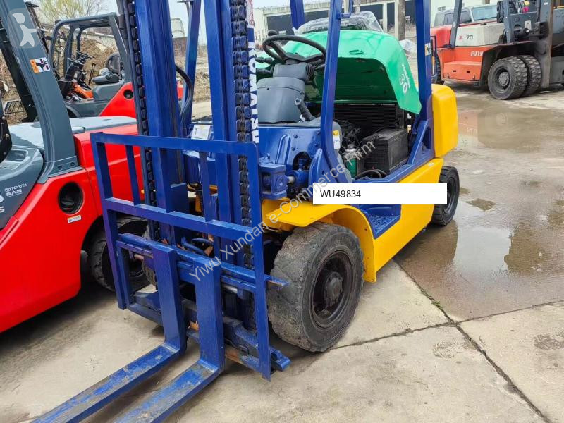 رافعة شوكية Komatsu FD30