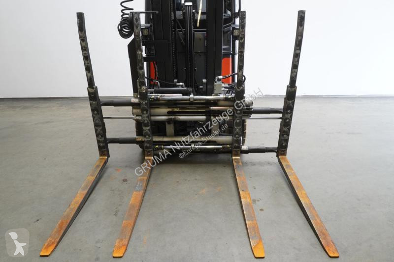 رافعة شوكية Linde 1202
