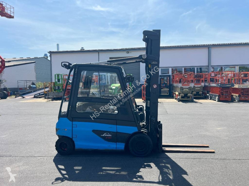 Vysokozdvižný vozík Linde E30L-01 side-shift...
