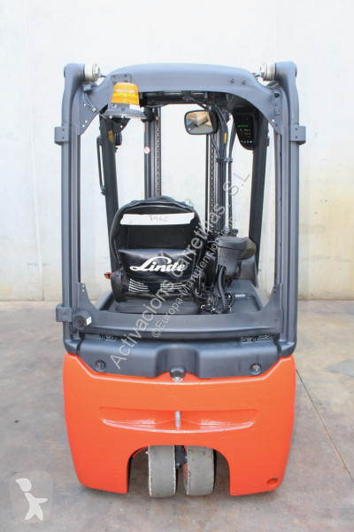 رافعة شوكية Linde