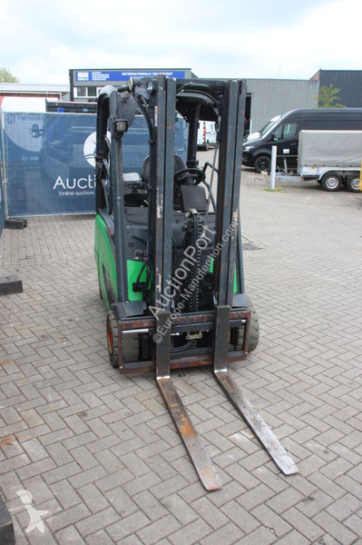 Stivuitor Linde 02