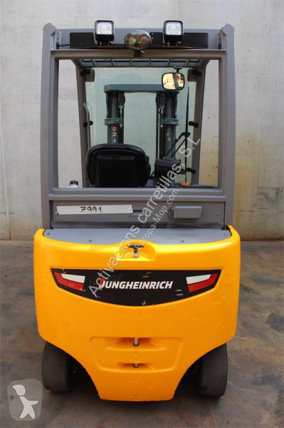 Автопогрузчик Jungheinrich 440 DZ
