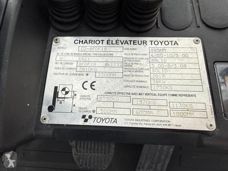 رافعة شوكية Toyota  8 FDF 18