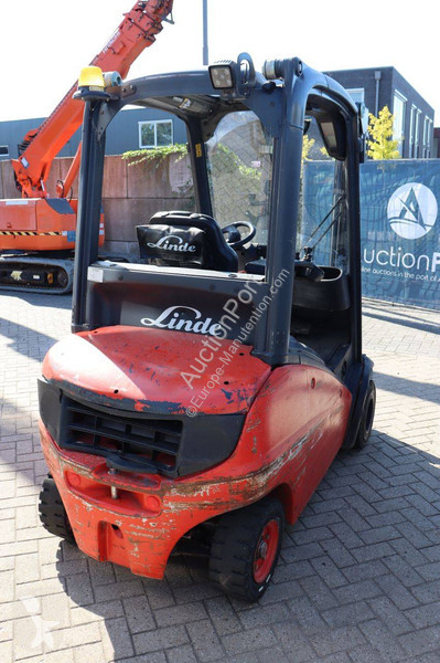 Vysokozdvižný vozík Linde D-01