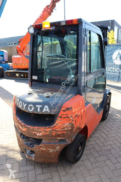 Vysokozdvižný vozík Toyota