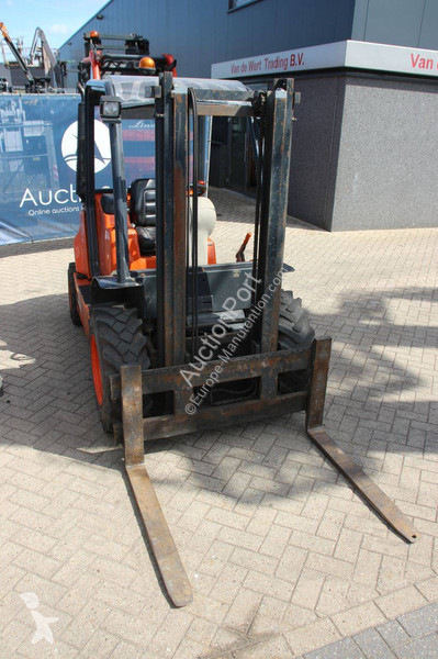 Chariot élévateur Ausa CH-150 X4
