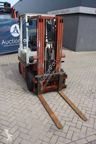 Chariot élévateur Nissan EH01A15U