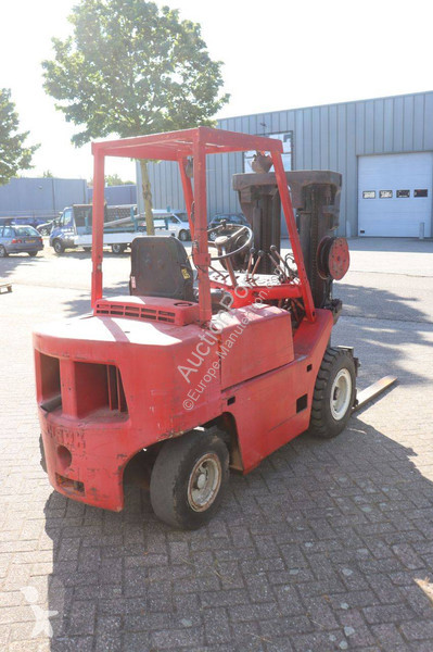 Chariot élévateur Clark C 600 - Y 50 PD