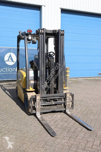 Автопогрузчик Yale E2145