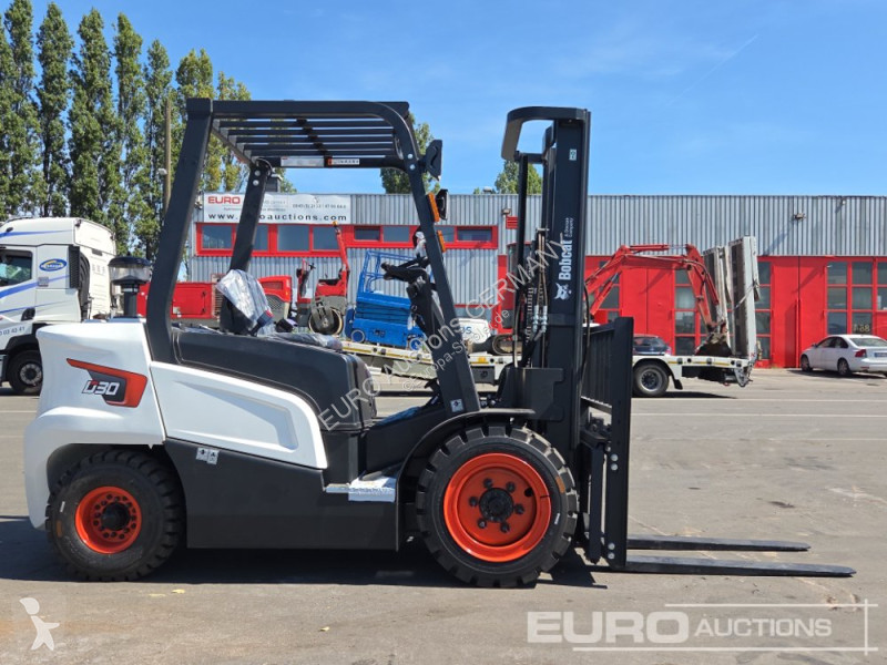 Chariot élévateur Bobcat D30NXE