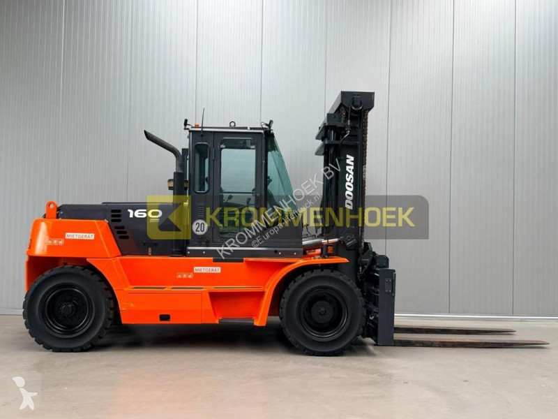 Chariot élévateur Doosan D 160 S-5