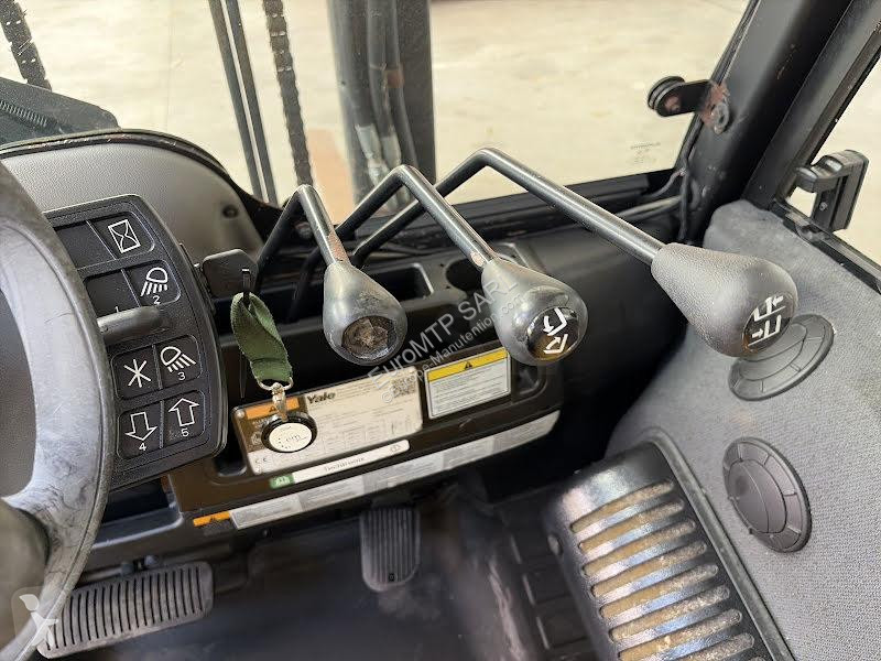 Empilhador elevador Yale  GDP40VX6