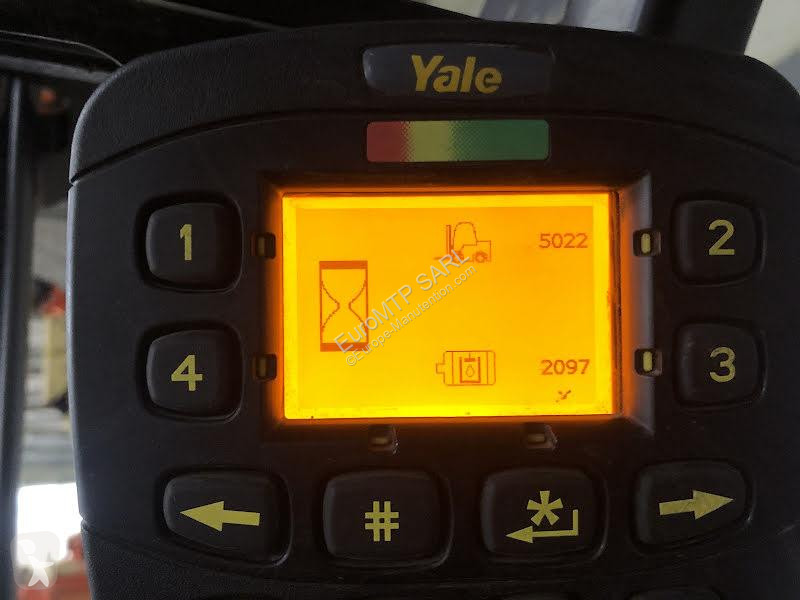Empilhador elevador Yale