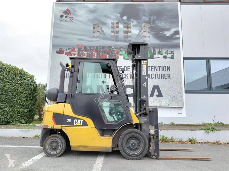 Chariot élévateur Caterpillar GP25NTD