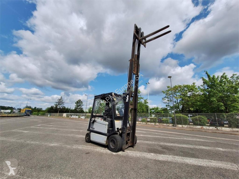 Chariot élévateur Yale ERP30
