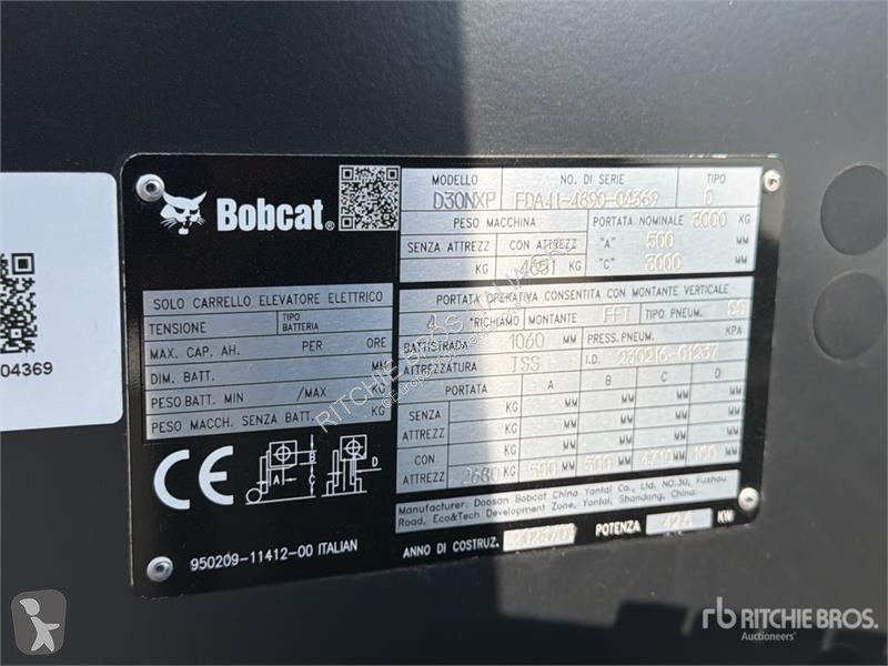 Навантажувач вилковий Bobcat D30NXP 3000 kg...