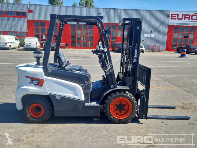 Bobcat D30NXE Forklift