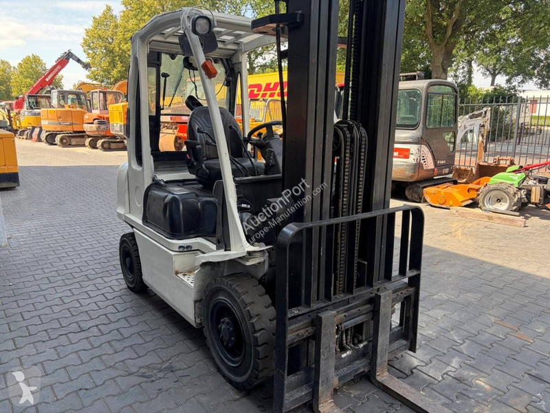 Unicarriers Y1D2A25Q Forklift