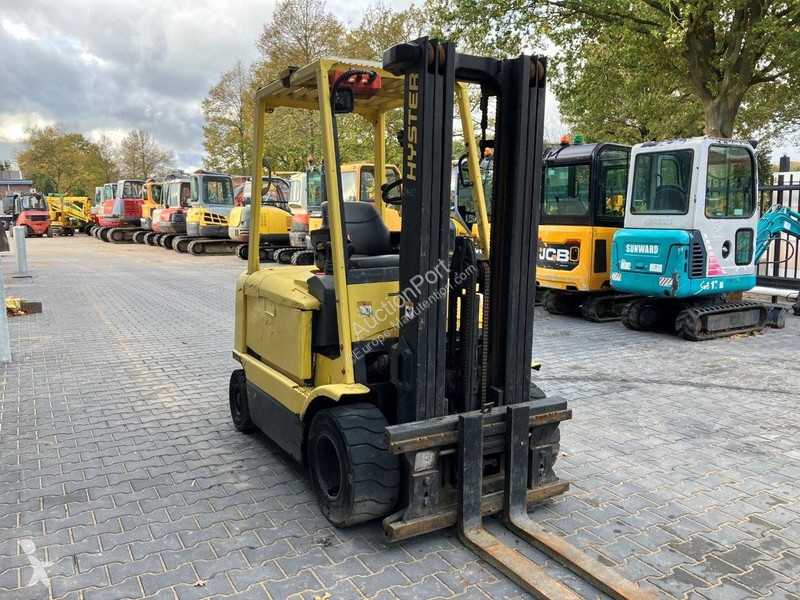 Hyster J2.50XM Forklift