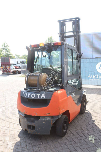 Автопогрузчик Toyota