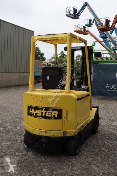 Hyster E3.00XM-847 Forklift