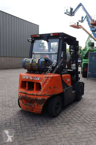 Doosan G30G Forklift