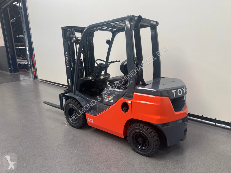 Heftruck Toyota 52-8 FDF 25